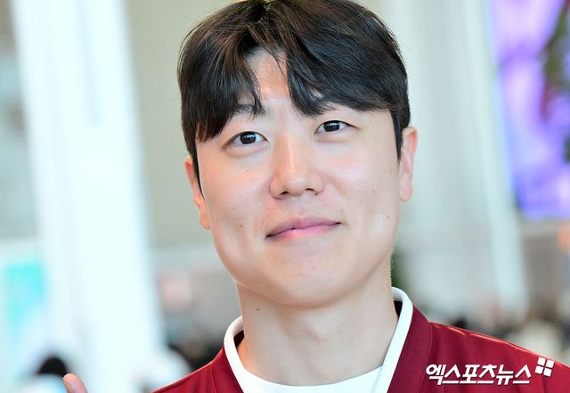 지난해 11월 2차 드래프트를 통해 롯데 자이언츠에서 키움 히어로즈로 이적한 투수 박진형. 지난 22일 키움의 2026시즌 스프링캠프가 진행되는 대만으로 출국했다. 사진 엑스포츠뉴스 DB