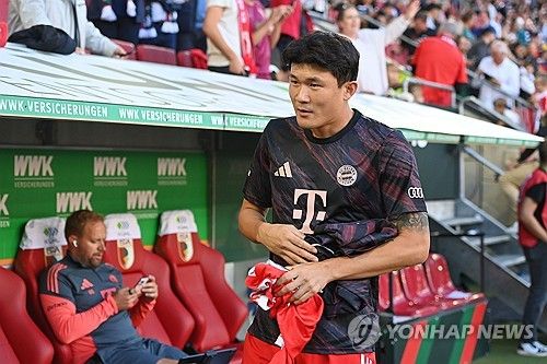 첼시 소식통 첼시 뉴스는 24일(한국시간) 첼시는 바이에른 뮌헨 센터백 김민재 영입에 관심을 갖고 있으며, 김민재를 영입 후보 명단에 올려놓았다고 보도했다. 매체에 따르면 뮌헨 소식에 정통한 독일 빌트의 크리스티안 폴크 기자는 첼시가 김민재 영입에 관심을 보였다는 사실을 인정했다. 폴크 기자는 김민재의 에이전트 측이 첼시로부터 김민재에게 관심이 있다는 사실을 통보받았다고 주장했다. 연합뉴스