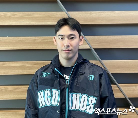 지난 24일 인천국제공항을 통해 스프링캠프지 미국 투손으로 출국한 NC 다이노스 정구범이 2026시즌을 준비하는 각오를 밝혔다. 인천공항, 김유민 기자