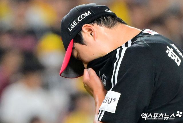 지난 23일 인천국제공항을 통해 스프링캠프행 비행기에 오른 LG 트윈스 함덕주가 부상 없이 2026시즌 준비에 나선 소감을 밝혔다. 엑스포츠뉴스 DB