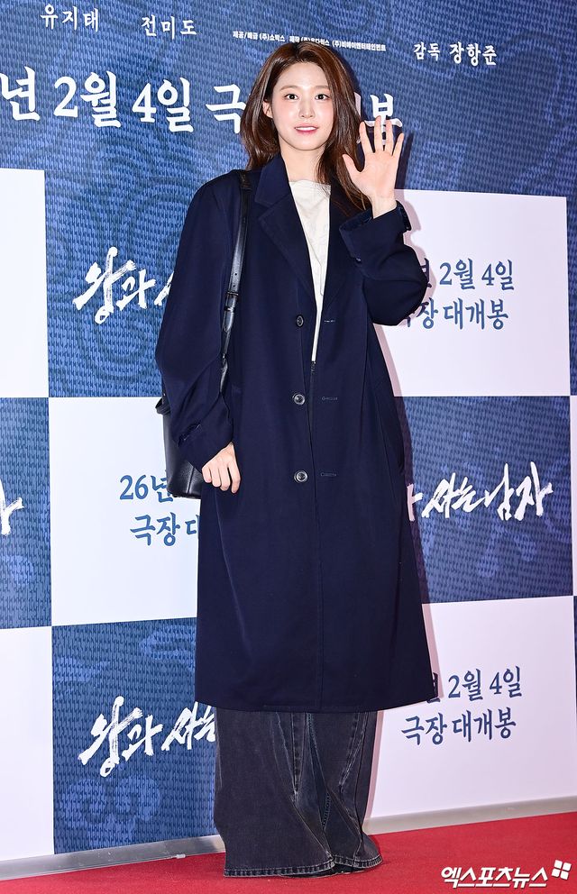 설현, 말이 필요 없는 예쁨