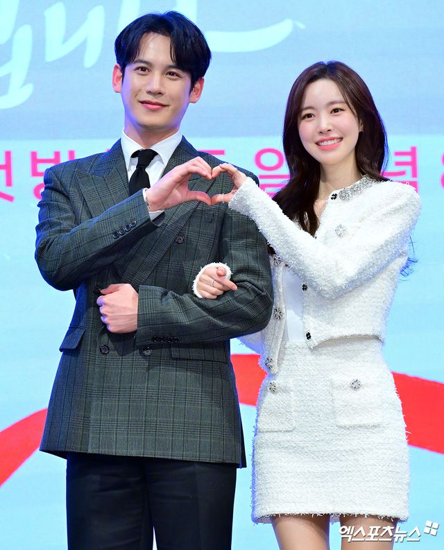 박기웅-진세연, 엑스포츠뉴스 김한준 기자