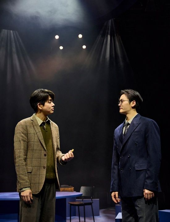 크리에이티브테이블 석영