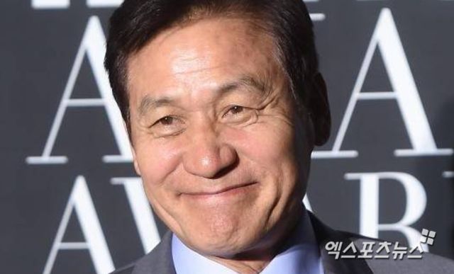 故안성기, 엑스포츠뉴스DB