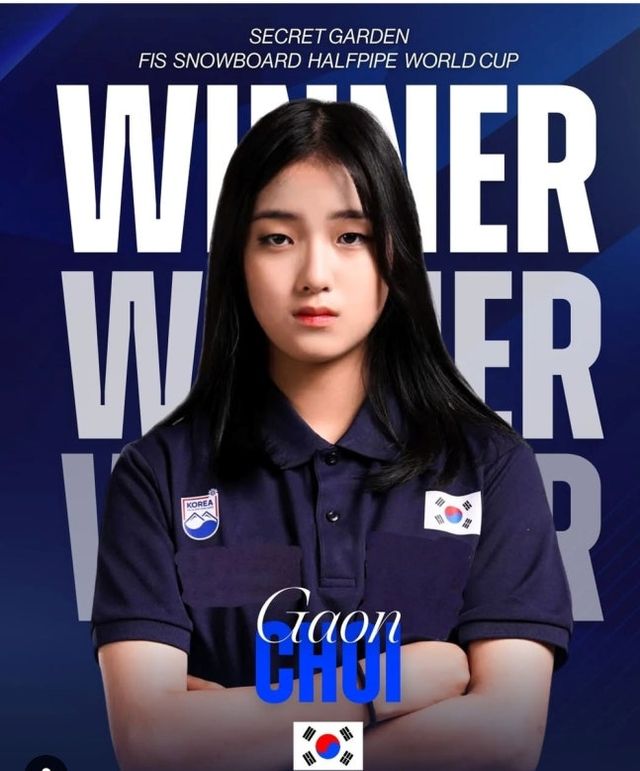 최가온이 11일 이탈리아 리비뇨 스노파크에서 열린 2026 밀라노·코르티나 동계올림픽 스노보드 여자 하프파이프 예선 연기하고 있다. 최가온은 82.25점을 획득, 24명 선수 중 6위로 결승에 진출했다. FIS