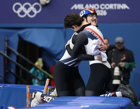 2007년생 신성 임종언(고양시청)은 13일(한국시간) 이탈리아 밀라노 아이스 스케이팅 아레나에서 열린 2026 밀라노·코르티나담페초 동계올림픽 쇼트트랙 남자 1000m 파이널A(결승)에서 1분24초611의 기록으로 결승선을 통과해 동메달을 차지했다. 임종언이 얻어낸 동메달은 한국 선수단이 밀라노 올림픽 쇼트트랙 종목에서 얻어낸 첫 번째 메달이다. 임종언은 자신의 생애 첫 올림픽 무대에서 동메달 획득에 성공했다. 연합뉴스