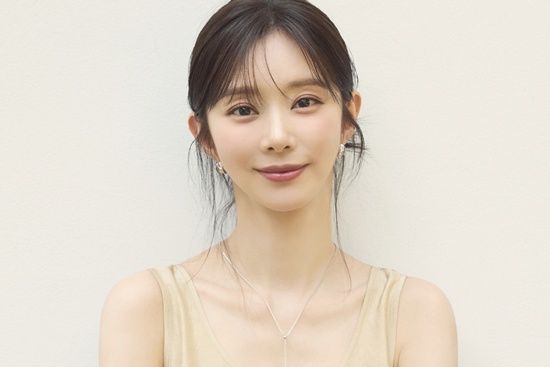 키이스트 제공, 이주빈