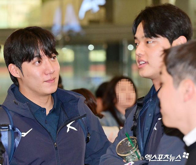 최근 국제대회에서 한국 야구대표팀의 선발 로테이션을 지탱했던 한화 이글스 문동주, 삼성 라이온즈 원태인이 갑작스러운 부상으로 2026 월드베이스볼클래식(WBC) 명단에서 나란히 낙마했다. 엑스포츠뉴스 DB