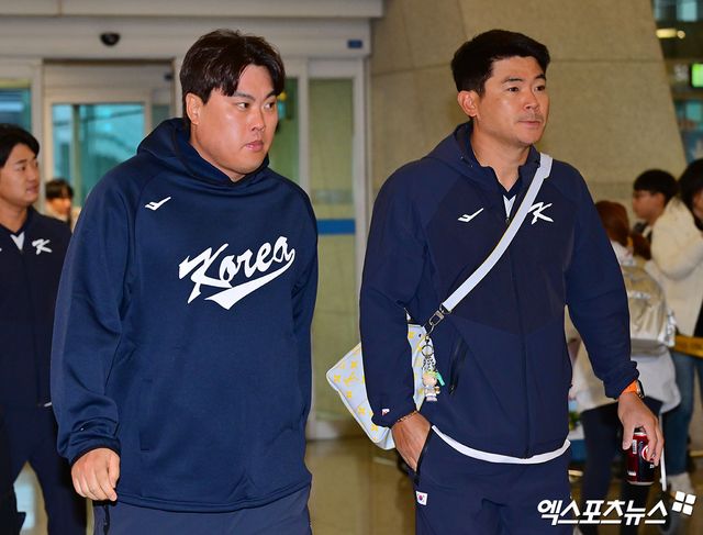 2026 월드베이스볼클래식(WBC)에 출전하는 1987년생 류현진(왼쪽)과 1984년생 노경은. 사진 엑스포츠뉴스 DB