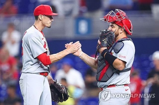 2026 월드베이스볼클래식(WBC) 최종 명단에 승선한 한국계 투수 라일리 준영 오브라이언(세인트루이스 카디널스)이 지난 15일 불펜투구 도중 오른쪽 종아리 통증을 호소했다. WBC 출전 여부도 불투명한 상황이다. AFP 연합뉴스