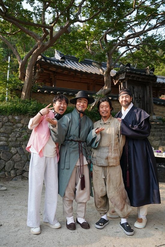 영화 '왕과 사는 남자'