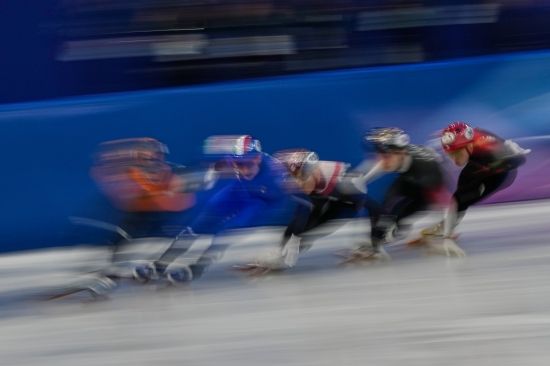 중국 쇼트트랙 대표팀 린샤오쥔은 19일 이탈리아 밀라노 아이스스케이팅 아레나에서 열린 2026 밀라노·코르티나담페초 동계올림픽 남자 쇼트트랙 500ｍ 준준결승 3조에서 40초638의 기록으로 4위에 그치면서 준결승 진출에 실패했다. 이로써 린샤오쥔은 이번 대회를 '노메달'로 마무리했다. 연합뉴스