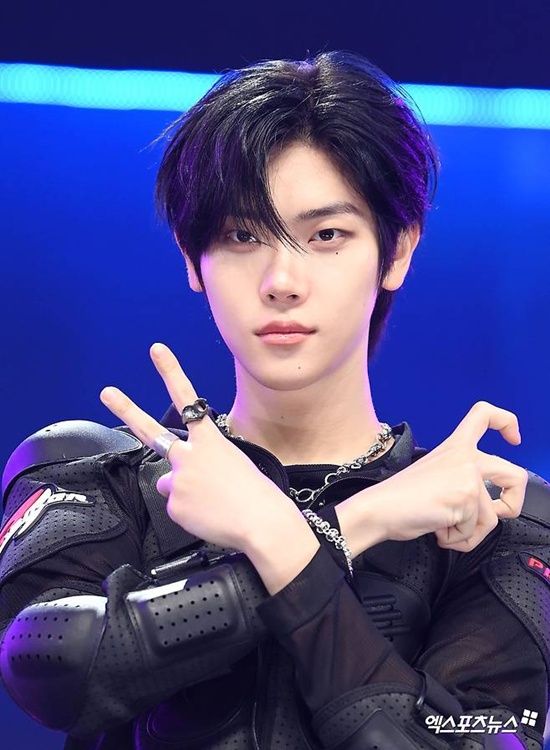 클로즈 유어 아이즈 장여준