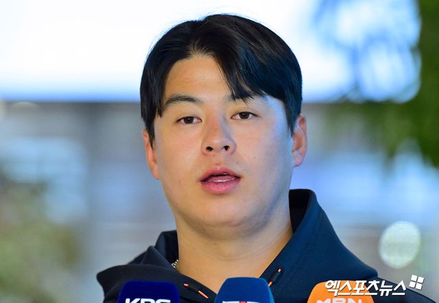 2025시즌 32홈런을 기록, 한화 이글스 통합 준우승을 이끌었던 내야수 노시환. 2026시즌을 마친 뒤 커리어 첫 FA 자격을 취득할 예정이다. 사진 엑스포츠뉴스 DB