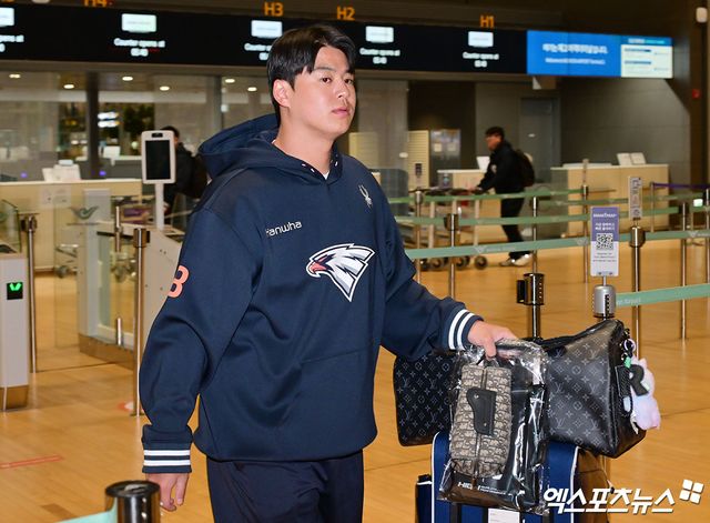 2025시즌 32홈런을 기록, 한화 이글스 통합 준우승을 이끌었던 내야수 노시환. 2026시즌을 마친 뒤 커리어 첫 FA 자격을 취득할 예정이다. 사진 엑스포츠뉴스 DB