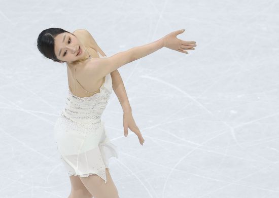 신지아(세화여고)는 20일(한국시간) 이탈리아 밀라노 아이스 스케이팅 스타디움에서 열린 2026 밀라노·코르티나담페초 동계올림픽 피겨스케이팅 여자 싱글 프리스케이팅에 출전해 기술점수(TES) 75.05점, 예술점수(PCS) 65.97점, 합계 141.02점을 받았다. 쇼트프로그램 점수를 포함해 총 206.68점을 받아 프리스케이팅에 출전한 24명 중 11위에 올랐다. 이날 신지아는 프리스케이팅에서 약간의 실수가 있었지만 이번 시즌 베스트 점수를 작성하면서 기념비적인 올림픽 무대를 마쳤다. 연합뉴스