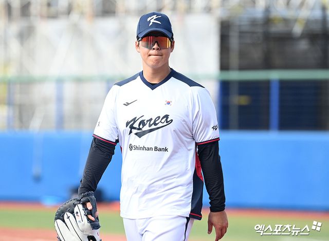 23일 일본 오키나와 카데나 구장에서 진행된 2026 월드베이스볼클래식(WBC) 대표팀의 2차 스프링캠프, 대표팀 노시환이 훈련을 하고 있다. 오키나와, 고아라 기자