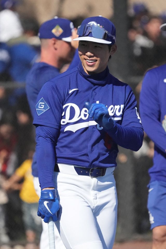 미국 메이저리그(MLB) 시범경기에서 쾌조의 컨디션을 뽐낸 LA 다저스 김혜성이 한국 야구 대표팀에 합류한다. 류지현 감독이 이끄는 대표팀은 3월 2일과 3일 일본 오사카에 위치한 교세라돔에서 WBC 공식 평가전을 소화한다. Imagn Images 연합뉴스