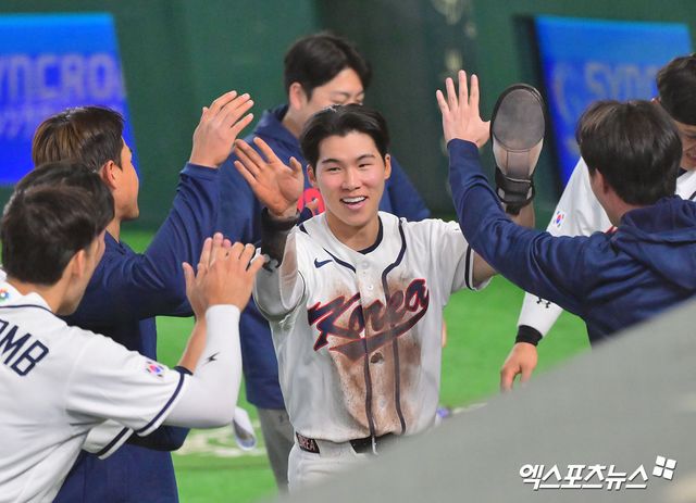 2026 월드베이스볼클래식(WBC)에 출전 중인 김혜성이 왼손 부상 여파로 지난 9일 호주와의 조별리그 최종전에 결정했다. 사진 엑스포츠뉴스 DB