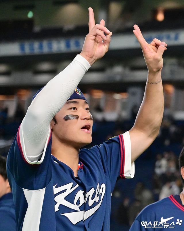 9일 오후 일본 도쿄돔에서 열린 2026 월드베이스볼클래식(WBC) C조 한국과 호주의 경기, 한국이 호주에 7:2로 승리하며 17년 만에 대회 2라운드 진출에 성공했다. 한국 김도영이 기뻐하고 있다. 도쿄, 김한준 기자