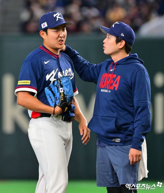 9일 오후 일본 도쿄돔에서 열린 2026 월드베이스볼클래식(WBC) C조 한국과 호주의 경기, 2회말 한국 손주영이 교체되고 있다. 도쿄, 김한준 기자