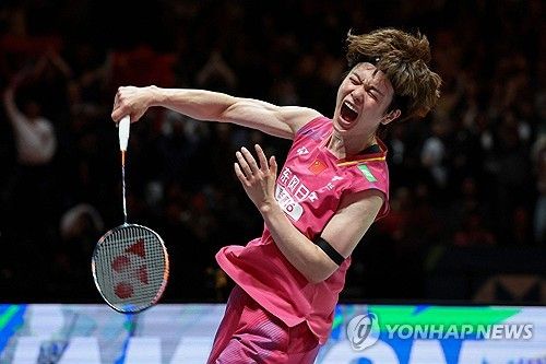 왕즈이(중국·세계랭킹 2위)가 안세영(삼성생명·세계랭킹 1위)을 꺾은 것은 배드민턴 신흥 강국인 인도에서도 큰 화제다. 인도 언론은 왕즈이가 안세영을 상대로 승리를 거두며 10연패를 끊어낸 이번 경기를 통해 안세영이 '무적'은 아니라는 것을 확인했으며, 이번 경기를 시작으로 배드민턴의 판도가 바뀔 수도 있다고 바라봤다. 안세영과 왕즈이의 관계가 남자 테니스 로저 페더러와 라파엘 나달의 관계처럼 될 수 있다고 전망했다. 연합뉴스