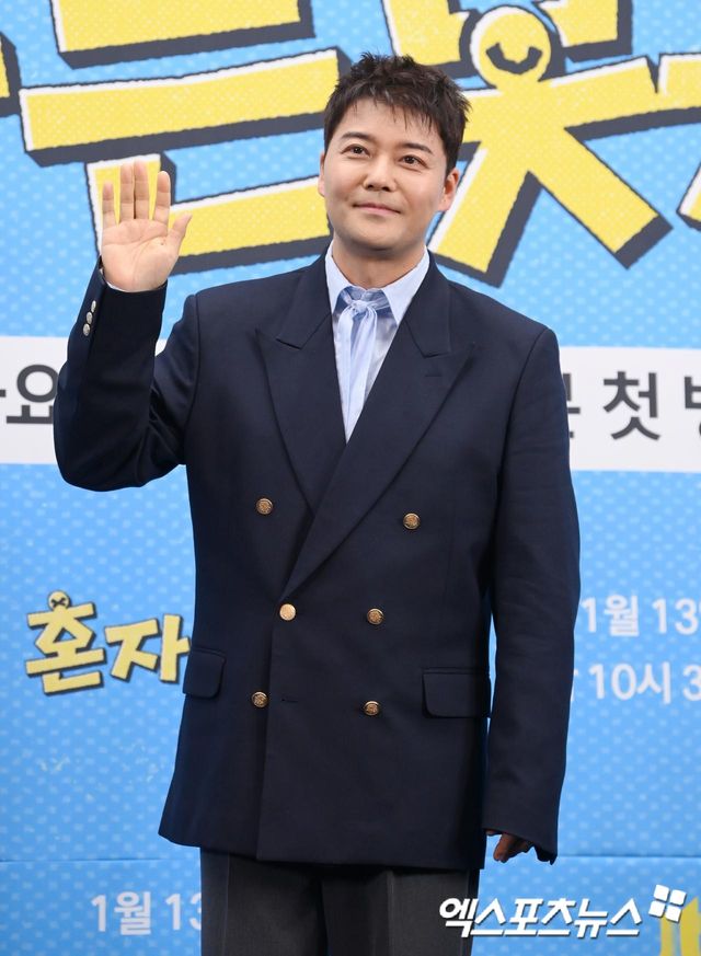 방송인 전현무. 엑스포츠뉴스 DB.