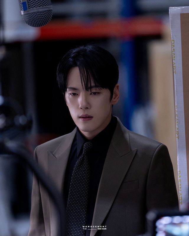 매니지먼트 시선