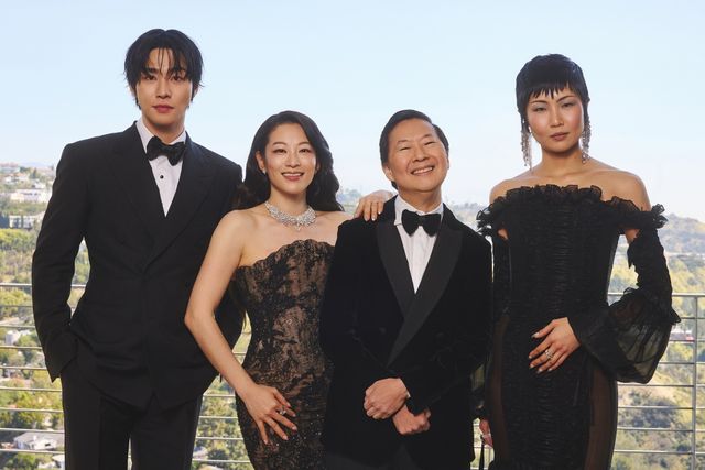 안효섭-아덴 조-켄 정-메이 홍, 웨이브나인