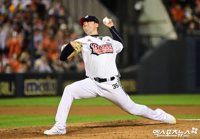 소속팀 없이 개인 운동을 소화하던 베테랑 좌완투수 고효준이 18일 KBO 퓨처스리그 시민구단 울산 웨일즈에 입단했다. 울산 웨일즈는 풍부한 경험과 노하우를 갖춘 고효준이 불펜 운영의 안정감을 더해줄 것으로 기대한다. 고효준의 두산 시절 모습. 엑스포츠뉴스 DB