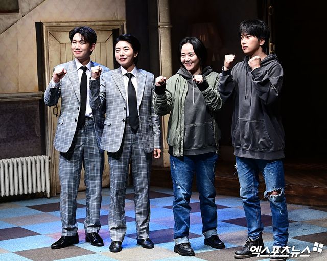 연극 '오펀스' 프레스콜 / 필립 배우들