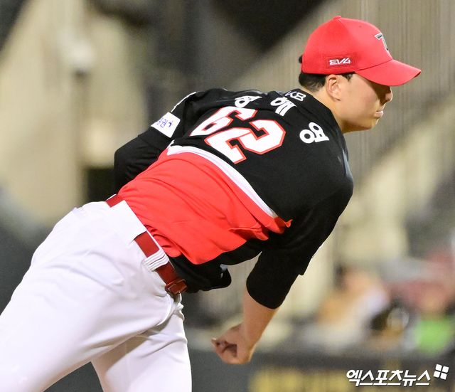 KIA 타이거즈 정해영이 24일 대구삼성라이온즈파크에서 열린 2026 신한 SOL KBO리그 삼성 라이온즈와의 시범경기 최종전에 구원 등판해 1이닝 1피안타 무사사구 무실점을 기록했다. 엑스포츠뉴스 DB