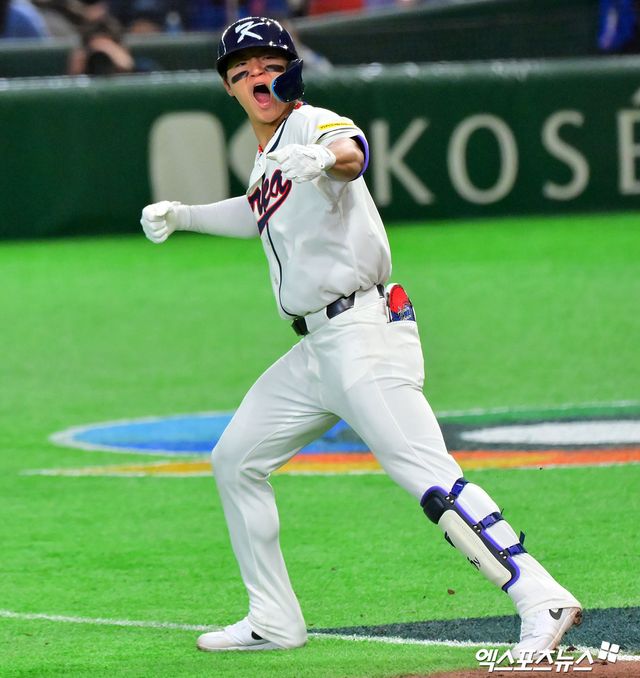 8일 오후 일본 도쿄돔에서 열린 2026 월드베이스볼클래식(WBC) C조 한국과 대만의 경기, 6회말 1사 1루 한국 김도영이 투런 홈런을 날린 후 기뻐하고 있다. 엑스포츠뉴스 DB