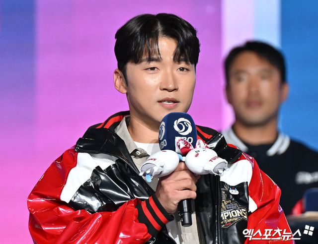 26일 오후 서울 송파구 롯데호텔 월드에서 열린 ‘2026 신한은행 SOL KBO’ 미디어데이, LG 박해민이 질문에 답변하고 있다. 잠실, 김한준 기자