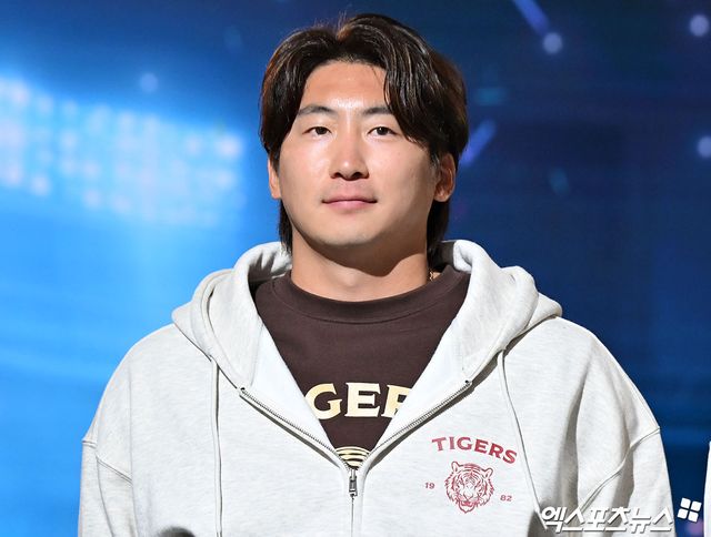 26일 오후 서울 송파구 롯데호텔 월드에서 열린 ‘2026 신한은행 SOL KBO’ 미디어데이, KIA 나성범이 포즈를 취하고 있다. 잠실, 김한준 기자