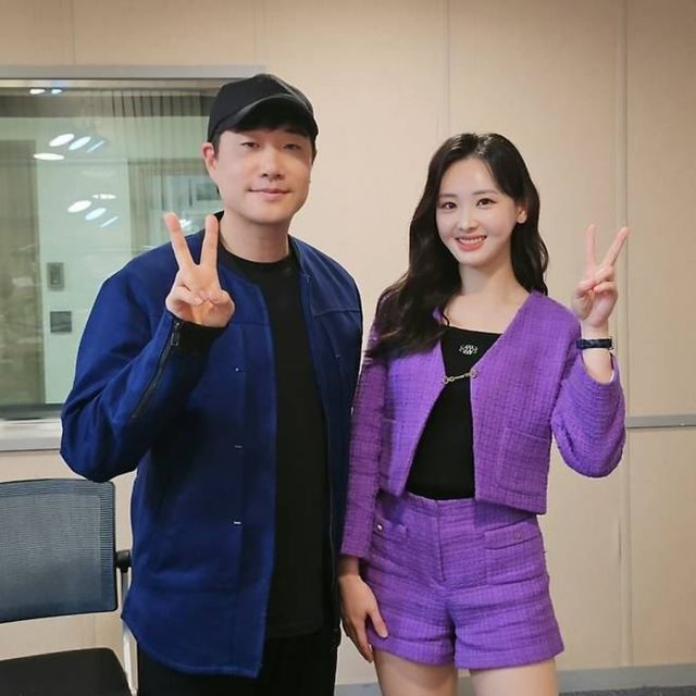 배성재-김다영.