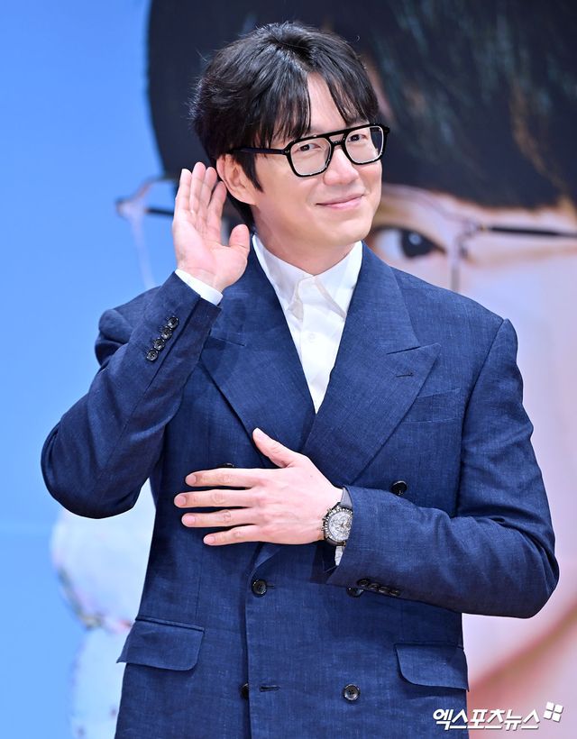 성시경, 엑스포츠뉴스 김한준 기자
