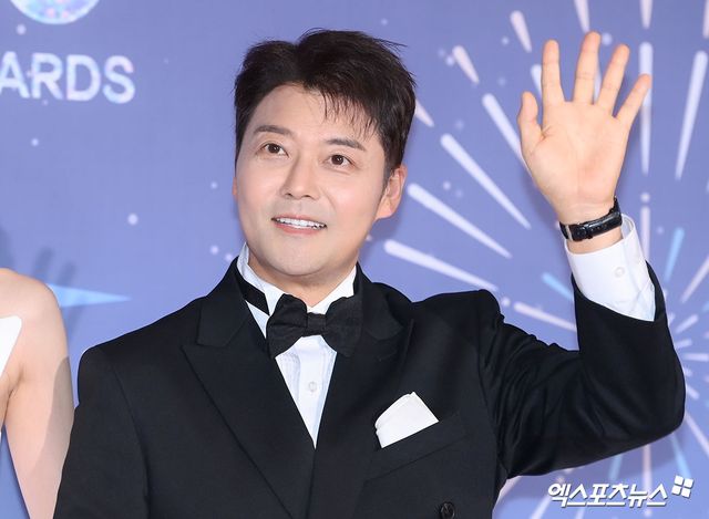 사진 = 엑스포츠뉴스 DB / 전현무