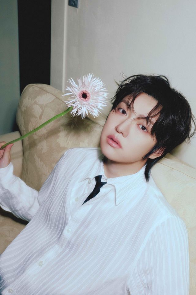 사진 = 아뮤즈엔터테인먼트 제공 / 신원호