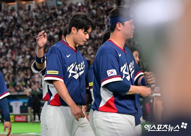 7일 오후 일본 도쿄돔에서 열린 2026 월드베이스볼클래식(WBC) C조 한국과 일본의 경기, 한국이 일본에 6:8로 패배했다. 경기종료 후 한국 김영규가 아쉬워하고 있다. 도쿄, 김한준 기자