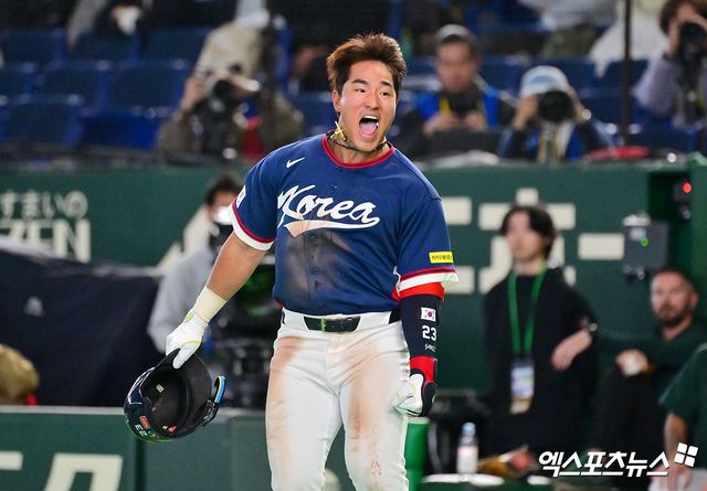 안현민이 9일 일본 도쿄의 도쿄돔에서 열린 2026 WBC 1라운드 조별리그 C조 4차전 호주와의 경기에서 한국이 2라운드(8강)에 진출할 수 있는 요건을 충족하는 1타점 외야 희생 플라이를 기록했다. 사진 김한준 기자