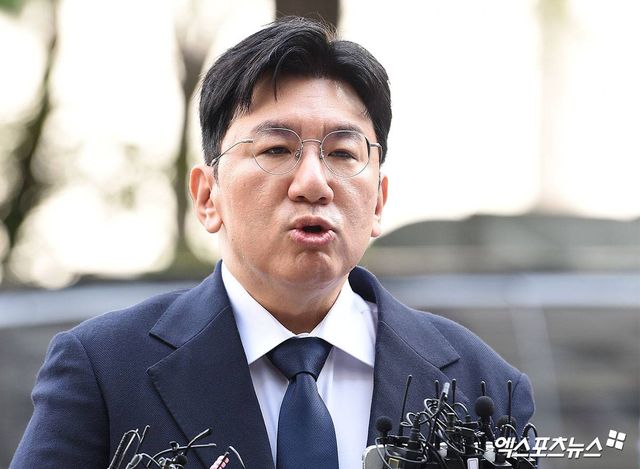 방시혁 