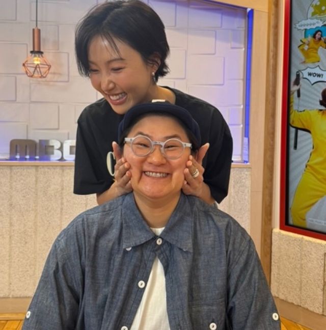 '정오의 희망곡 김신영입니다' SNS