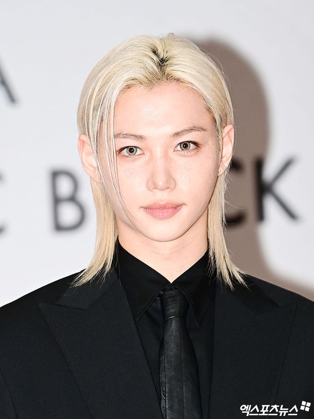 크게 보고 싶은 얼굴