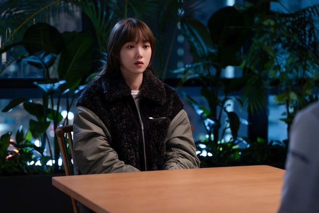 '찬란한 너의 계절에' 이성경