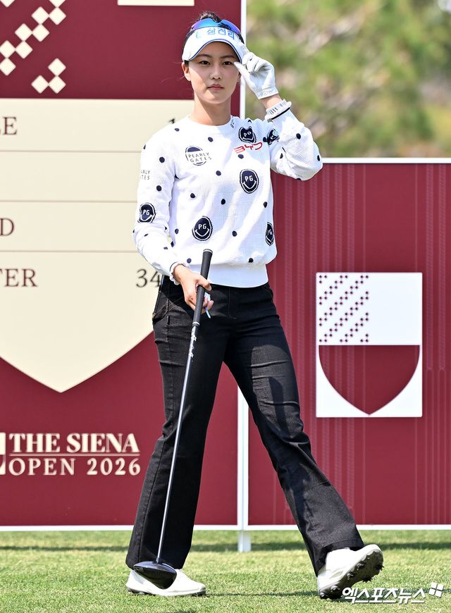 골프선수 송지아