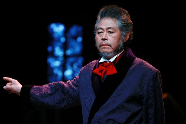 2024.3.29 서울 종로구 세종문화회관 M씨어터에서 열린 연극 '욘, John' 프레스콜에서 배우 이남희가 주요 장면을 시연하고 있다. 사진=연합뉴스 