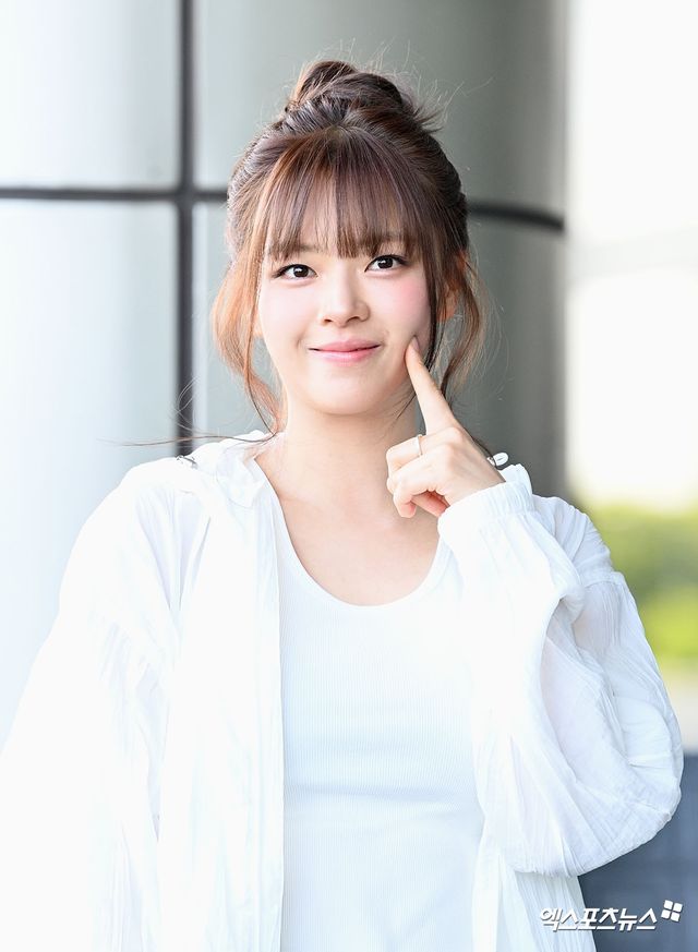 예쁜 사람 여기 있어요!