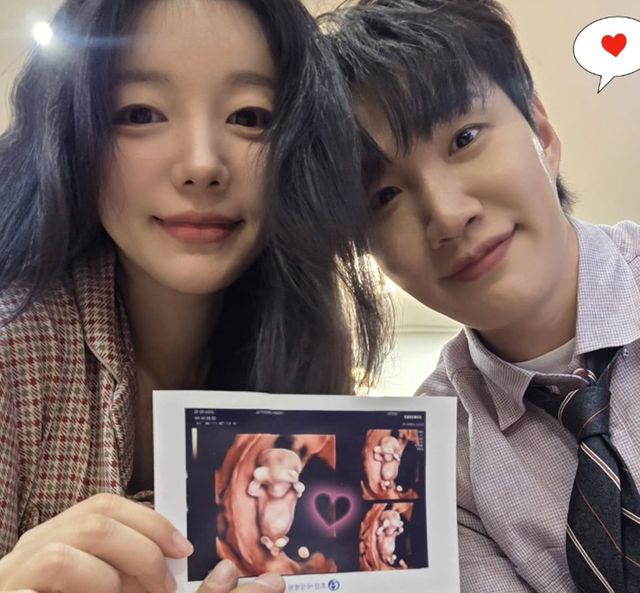 사진 = 문지인 SNS