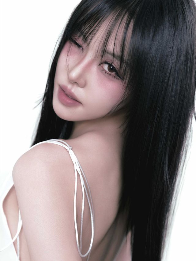 유주 콘셉트 포토, 앳에어리어